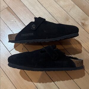 Birkenstock Black Suede Slides (furry lining)